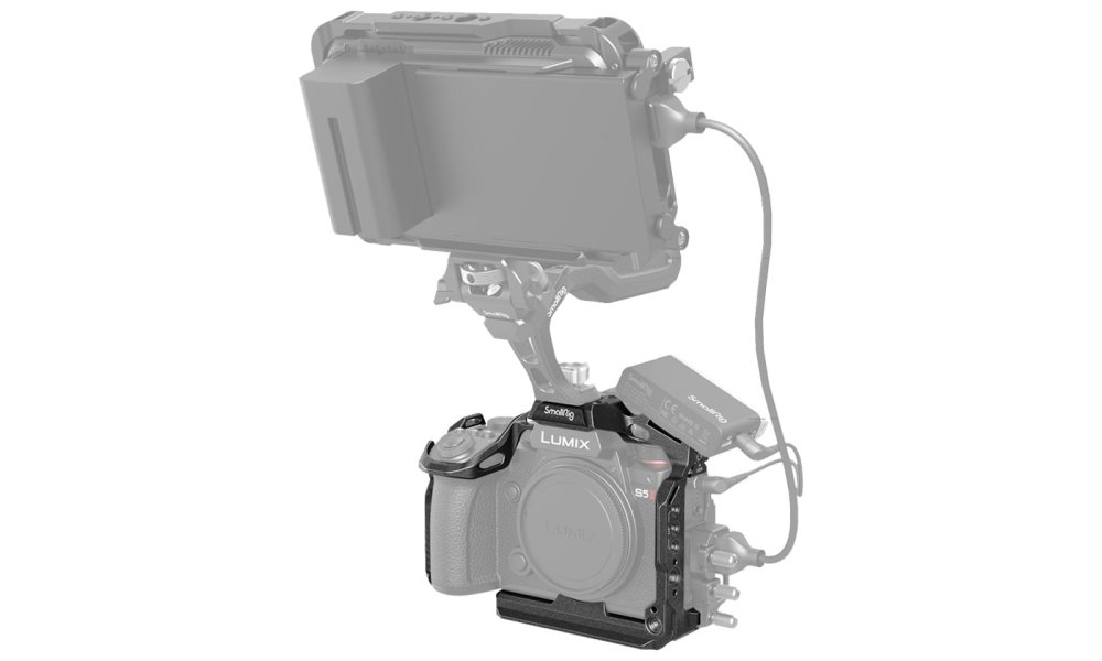 SmallRig 4023 "Black Mamba" Cage For Panasonic Lumix S5 II / S5 IIX