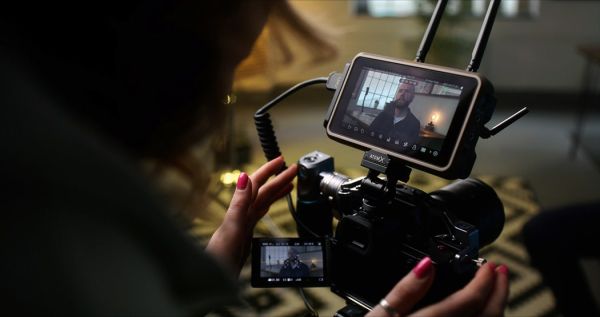 Atomos Ninja Ultra optager monteret p et kamera setup