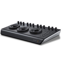 Blackmagic DaVinci Resolve Micro Panel