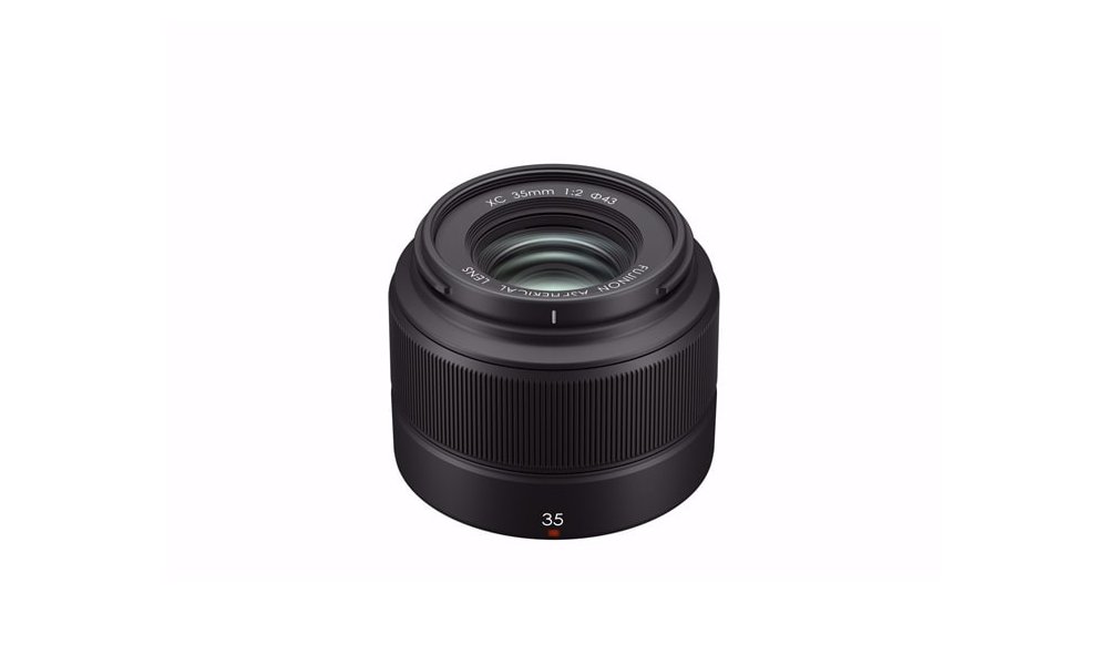 Fujifilm XC 35mm f/2 (sort)