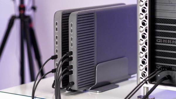 Iodyne Pro Data with all its Thunderbolt ports