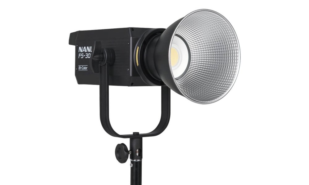 Nanlite FS-300B Bi-color LED Spotlight