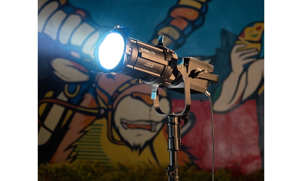 Nanlite Projector Mount for Bowens mount w/19 lens