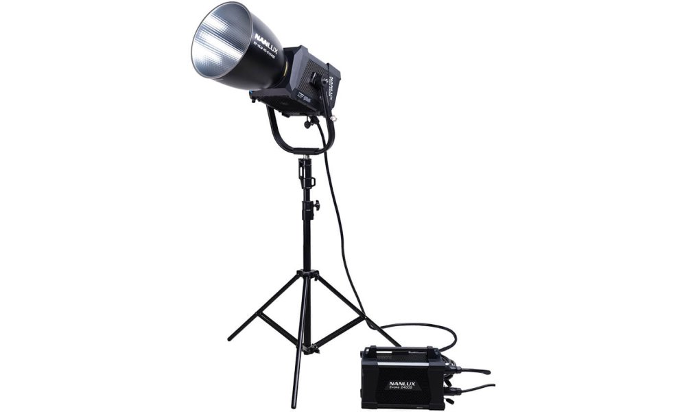 Nanlux Evoke 2400B Spot Light with 45 Reflector
