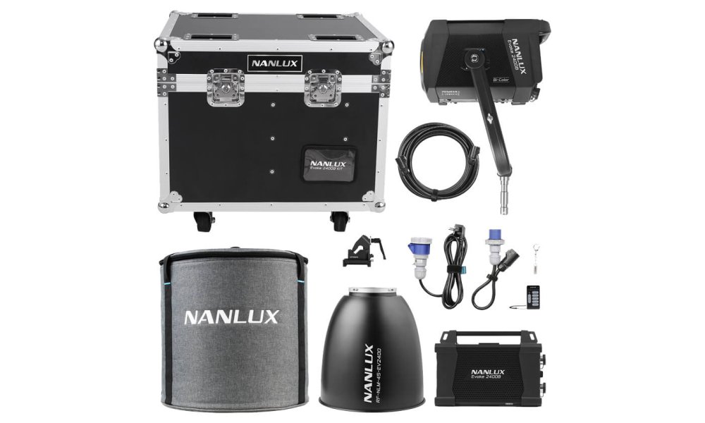 Nanlux Evoke 2400B Spot Light in Flight Case with 45 Reflector in soft bag