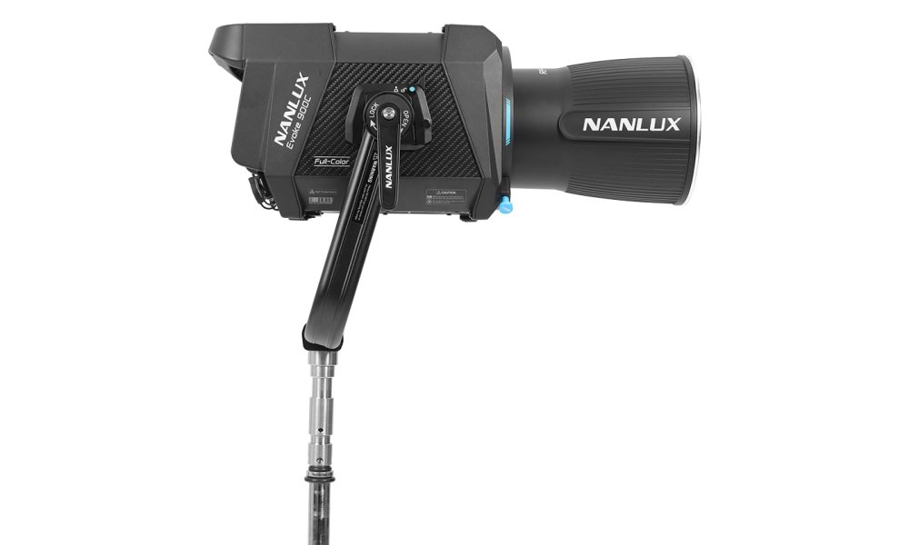 Nanlux Evoke 900C Spot Light (Inklusiv Fresnel &amp; Flight Case)
