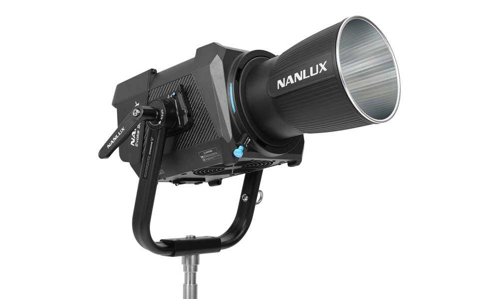 Nanlux Evoke 900C Spot Light (Inklusiv Fresnel &amp; Flight Case)