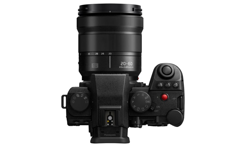 Panasonic Lumix S5 IIX + 20-60mm kit