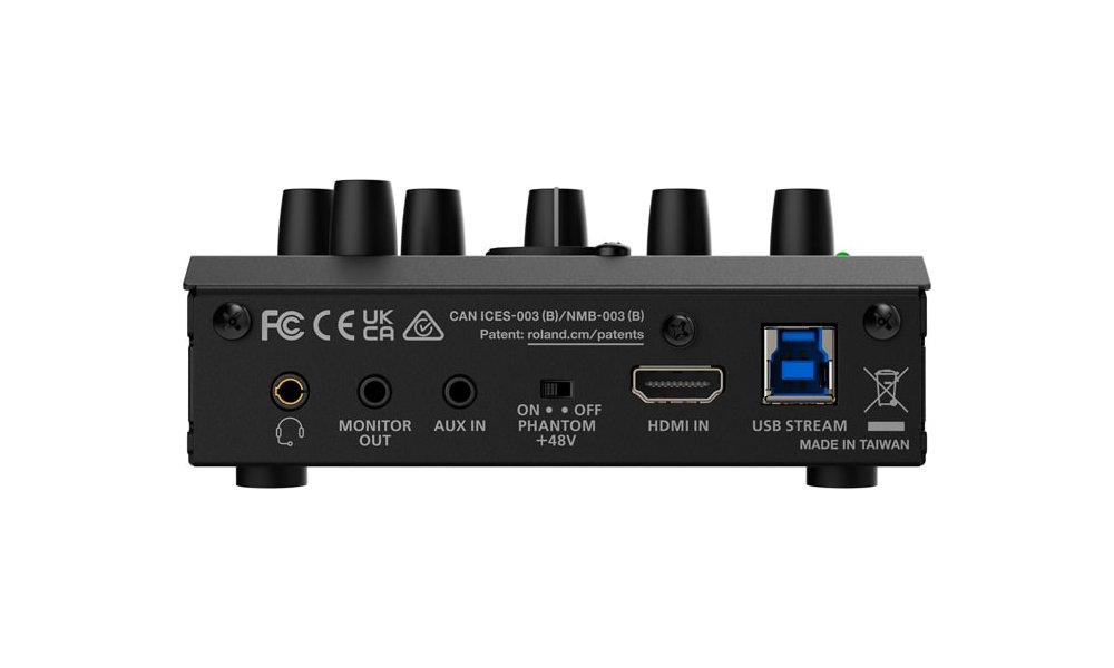 Roland UVC-02 Web Presentation Dock