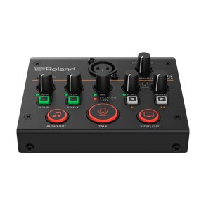 Roland UVC-02 Web Presentation Dock