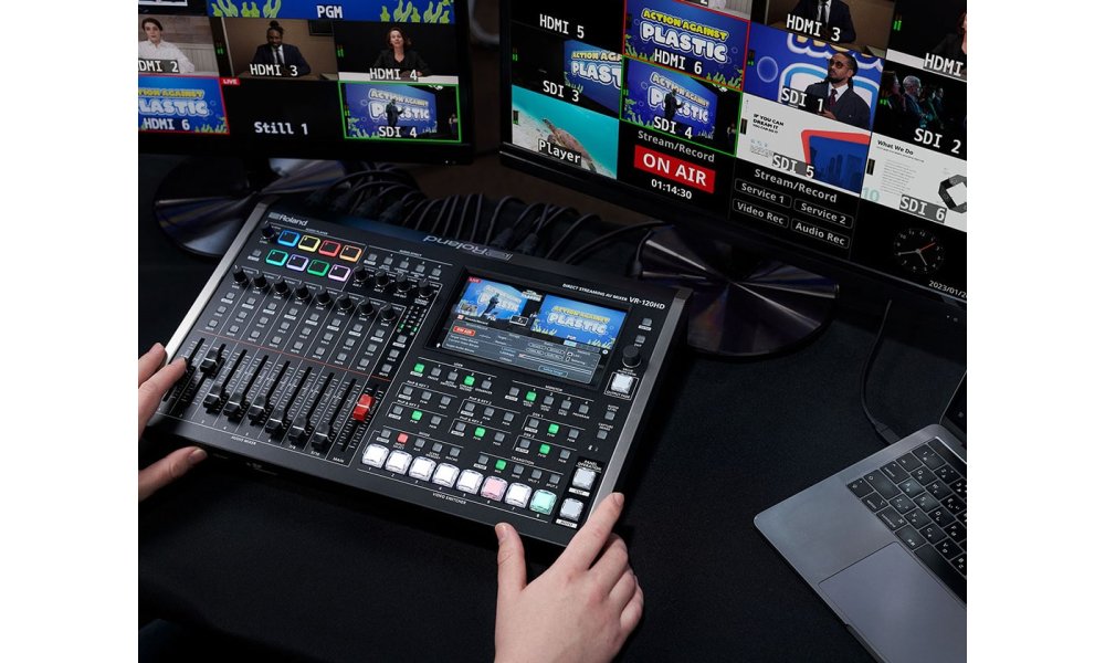 Roland VR-120HD Direct Streaming AV Mixer