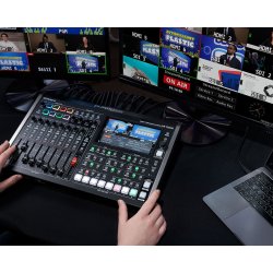 Roland VR-120HD Direct Streaming AV Mixer