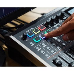 Roland VR-6HD Direct Streaming AV Mixer