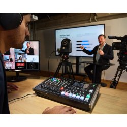 Roland VR-6HD Direct Streaming AV Mixer