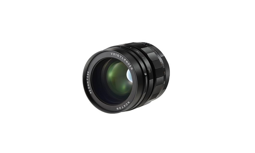 Voigtlnder 42,5mm f/0,95 Nokton (MFT)