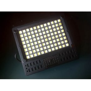 Cineroid LED light kit