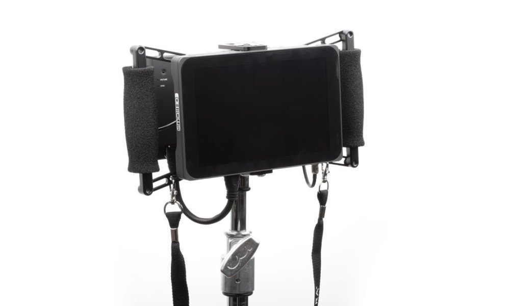 WC - WC - Director's Monitor Cage  WC